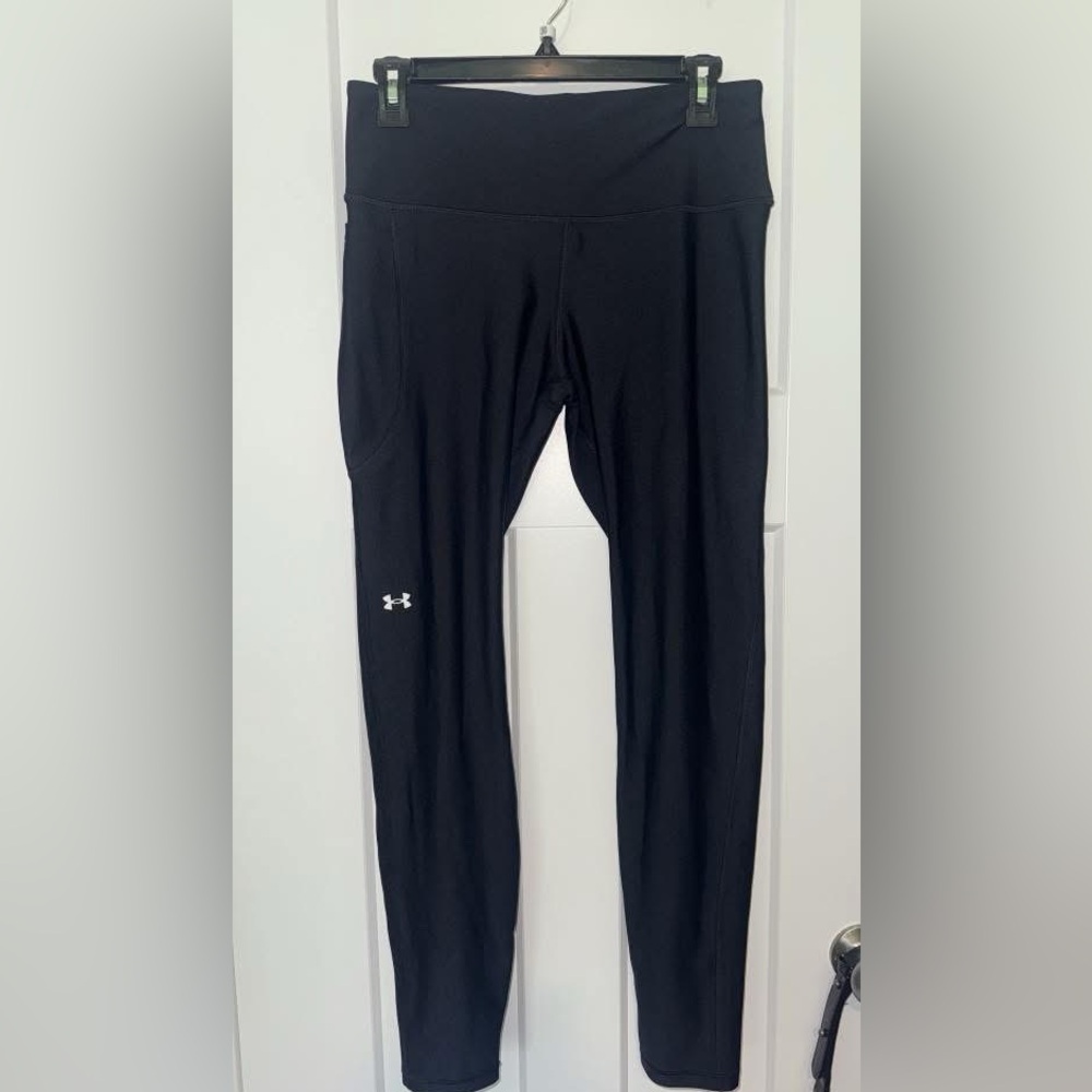 Under Armour Women's Sleek Black Leggings